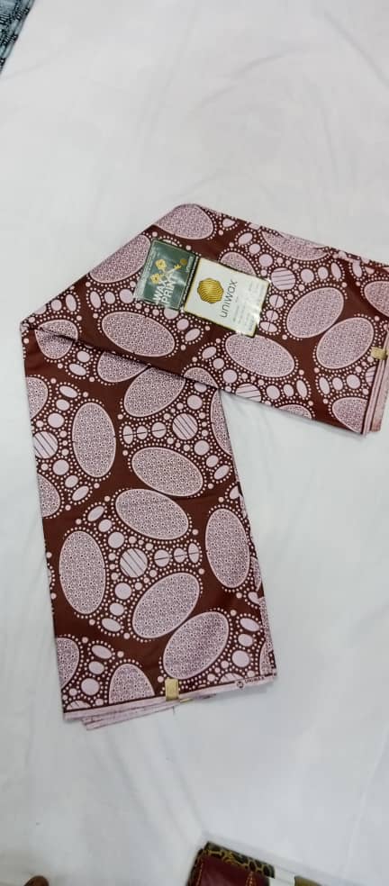 UW-013 · Bordeaux et rose