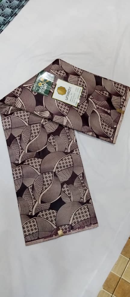 UW-016 · Taupe et prune