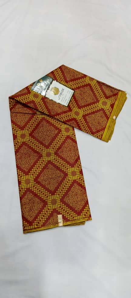 UW-019 · Ocre et bordeaux