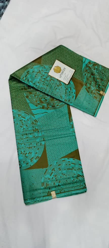 UW-050 · Turquoise et vert