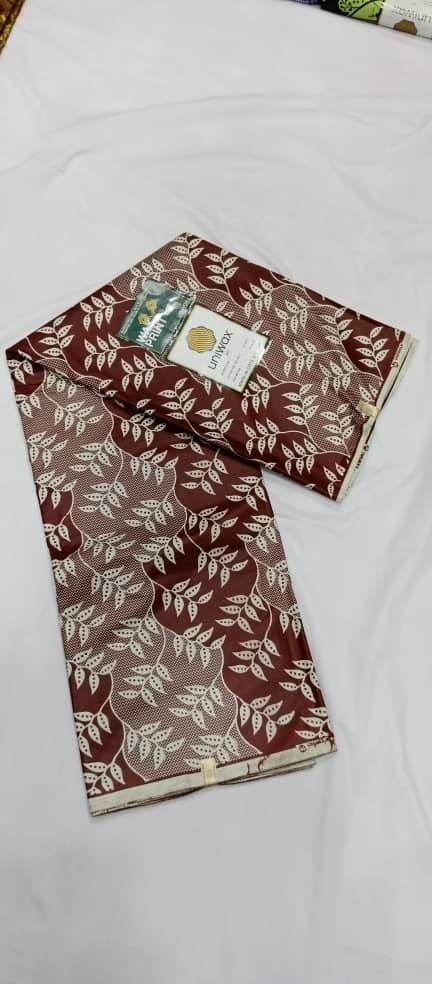 UW-088 · Brun et beige